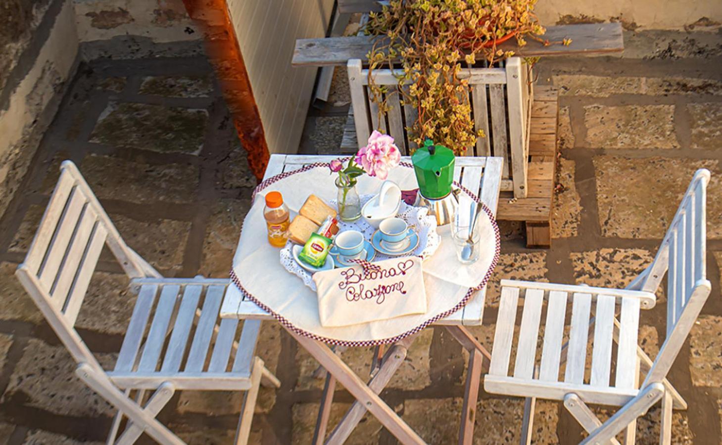 Antica Dimora Dei Nonni Bed & Breakfast Lecce Bilik gambar