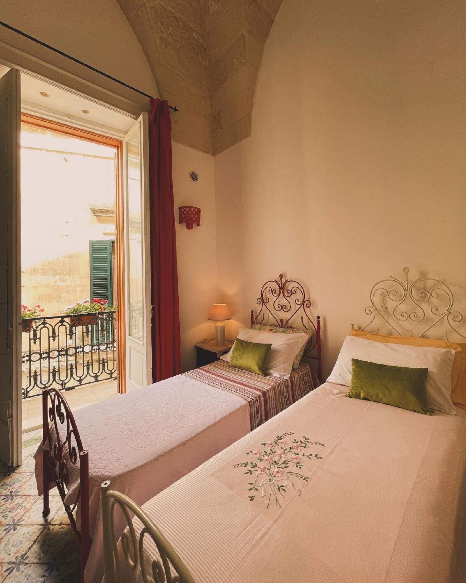 Antica Dimora Dei Nonni Bed & Breakfast Lecce Luaran gambar